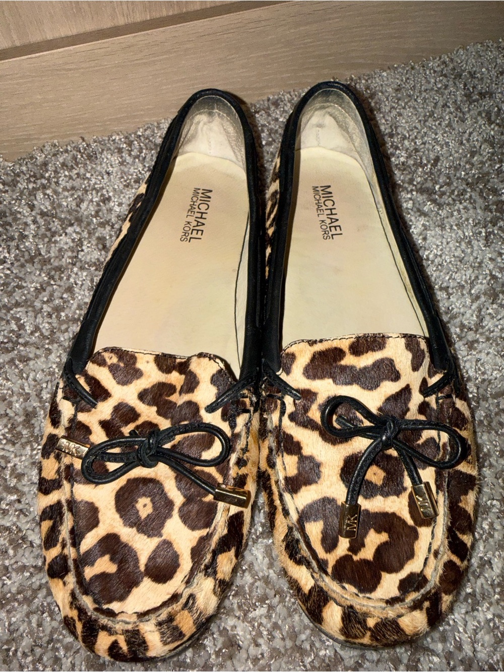 Michael Kors Daisy Leopard Calf Hair Driving Loafers Womens 8.5 M Moccasin Flats